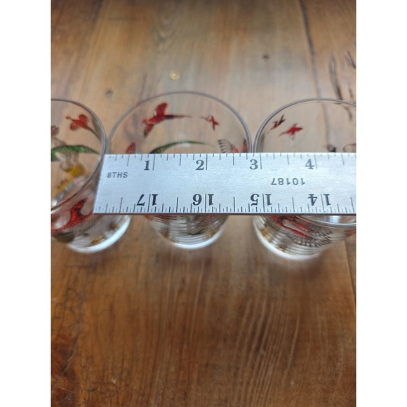 Vintage Pheasant Hunting Shot Glasses Set of 3 Hunter and Dog Bird Scene Clear - Picture 9 of 12